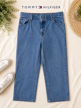 Tommy Hilfiger Women’s Straight Leg Jeans Size 14 Light Wash Denim Classic Fit